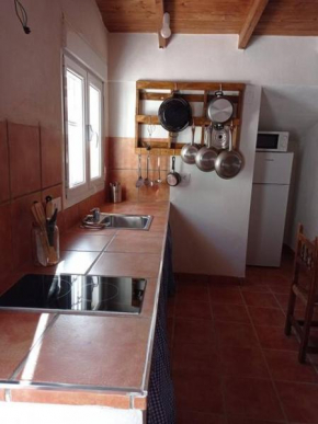 Adorable 1 bedroom holiday home with pool